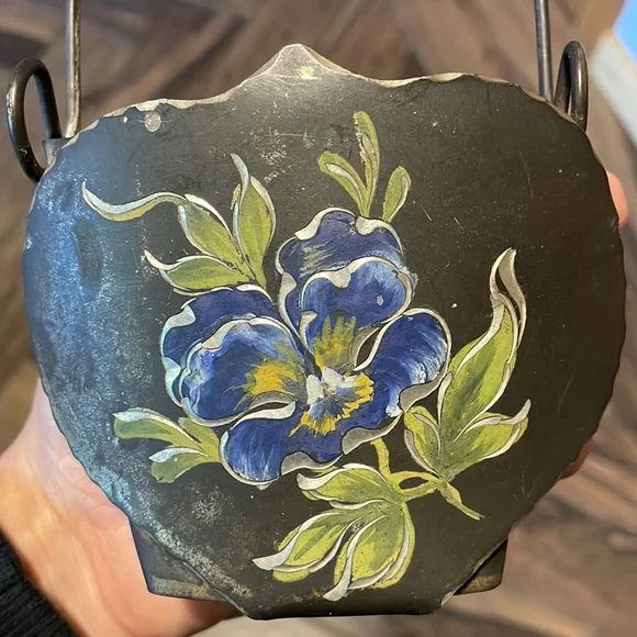 Metal wall decor - Picture 3 of 5